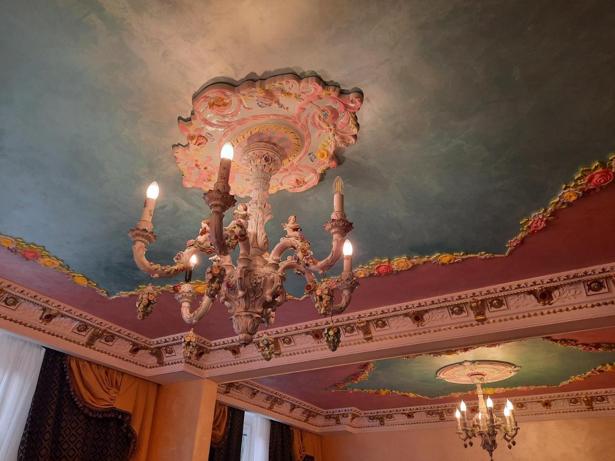 Appartamento Fantasy Karlovy Vary Esterno foto